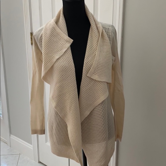 Ann Taylor Sweaters - Ann Taylor Sweater
